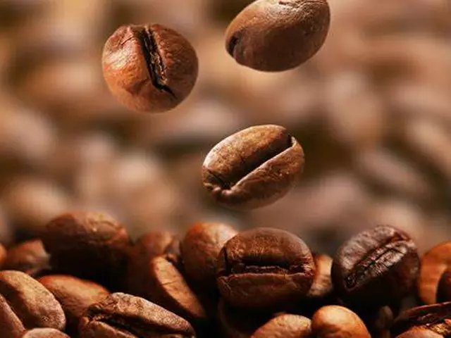 4-Coffee-Beans-640-640